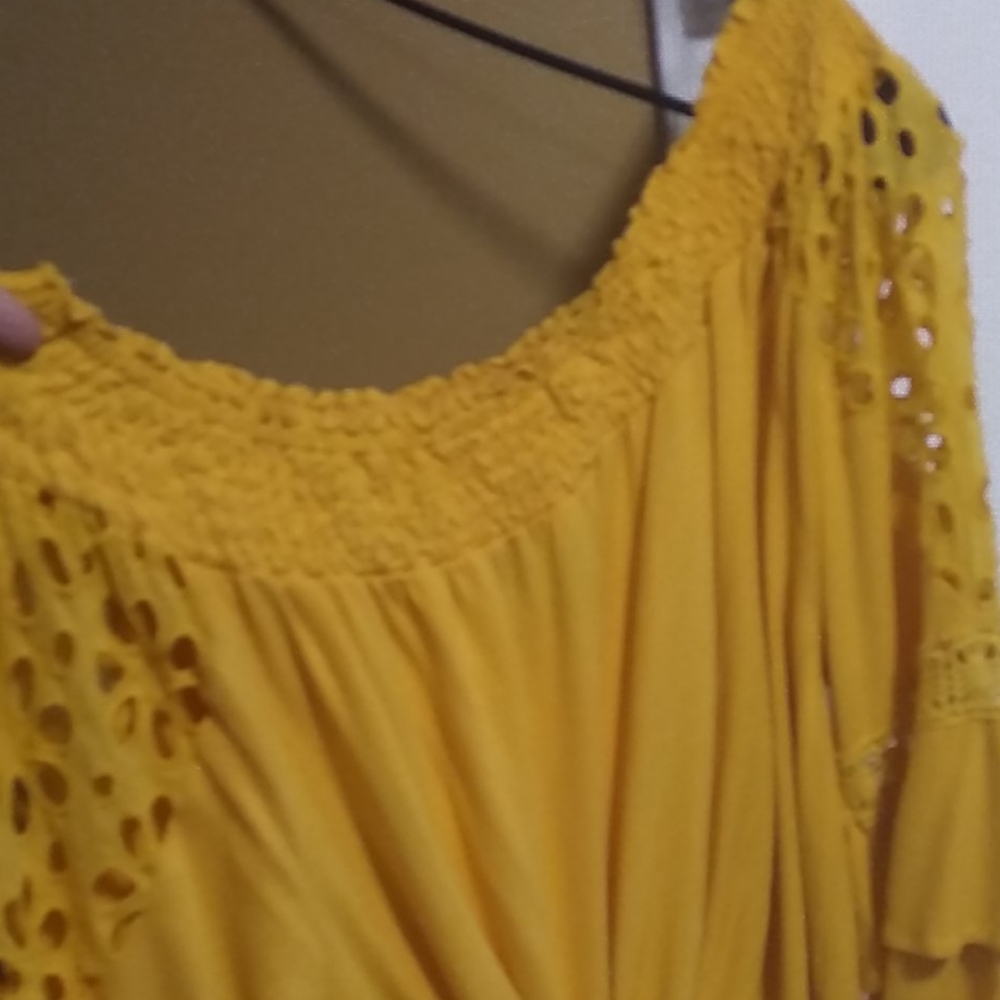 Blouse - Picture 3 of 5